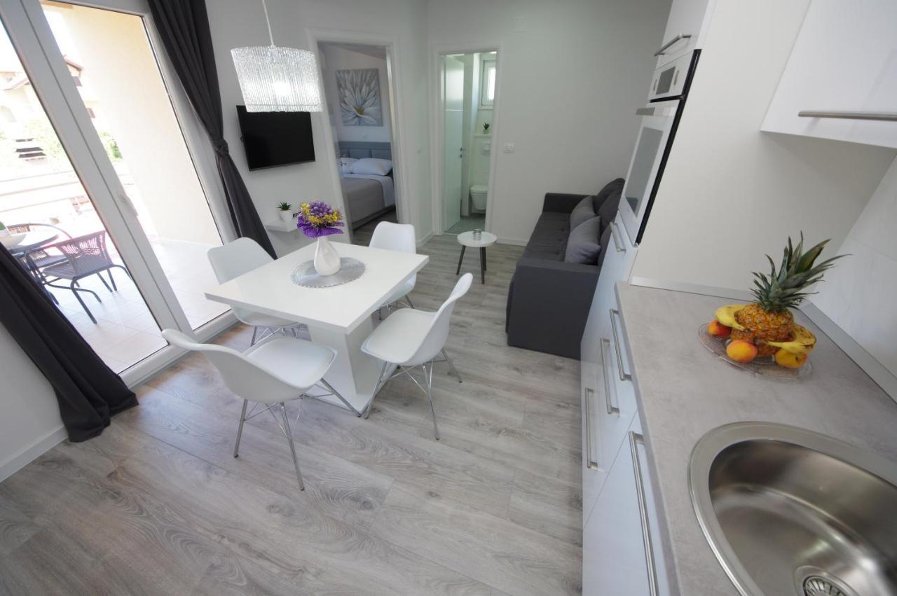 Poljica  Apartmani Maris מראה חיצוני תמונה