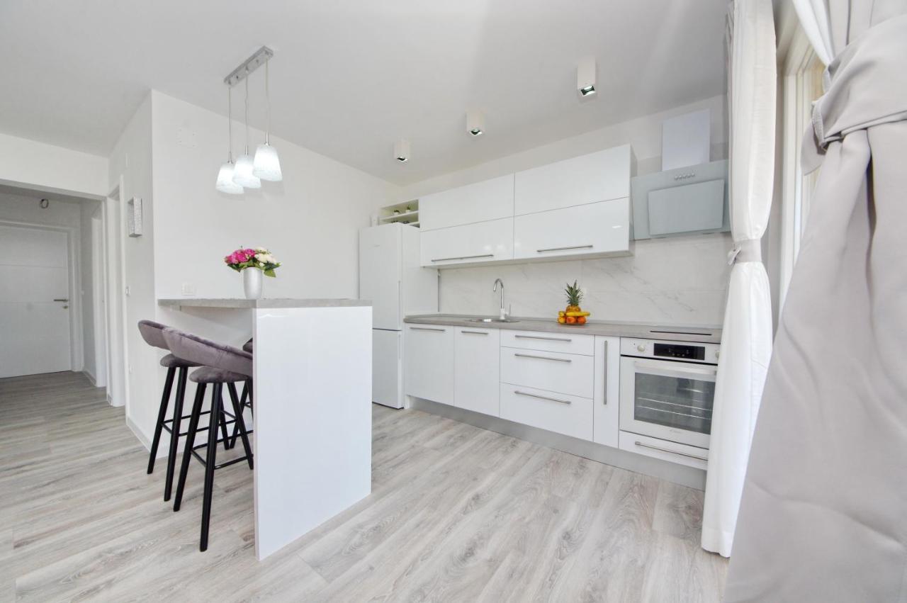 Poljica  Apartmani Maris מראה חיצוני תמונה